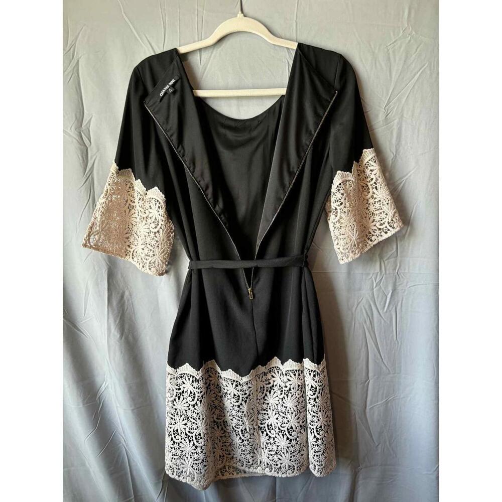 Gianni Bini Black Dress w/ Cream Lace sz M Tie Waist Mini Read Description